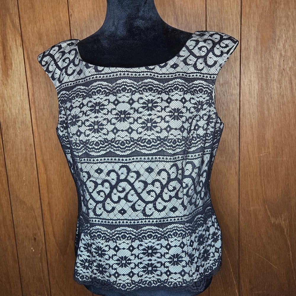 Gorgeous Vintage Hampton Niles Black Lace Top With Zipper Size L